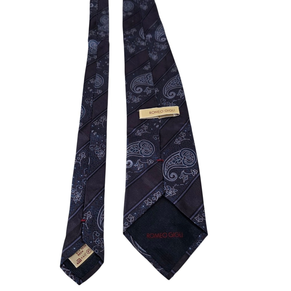Romeo Gigli Mens Necktie Purple Black Paisley Floral Embroidered 100% Silk